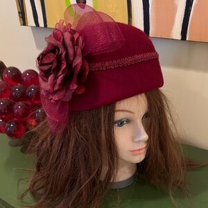 Lily Lee Vintage burgundy wool hat